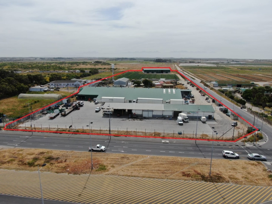 Commercial Property for Sale in Schaap Kraal Western Cape